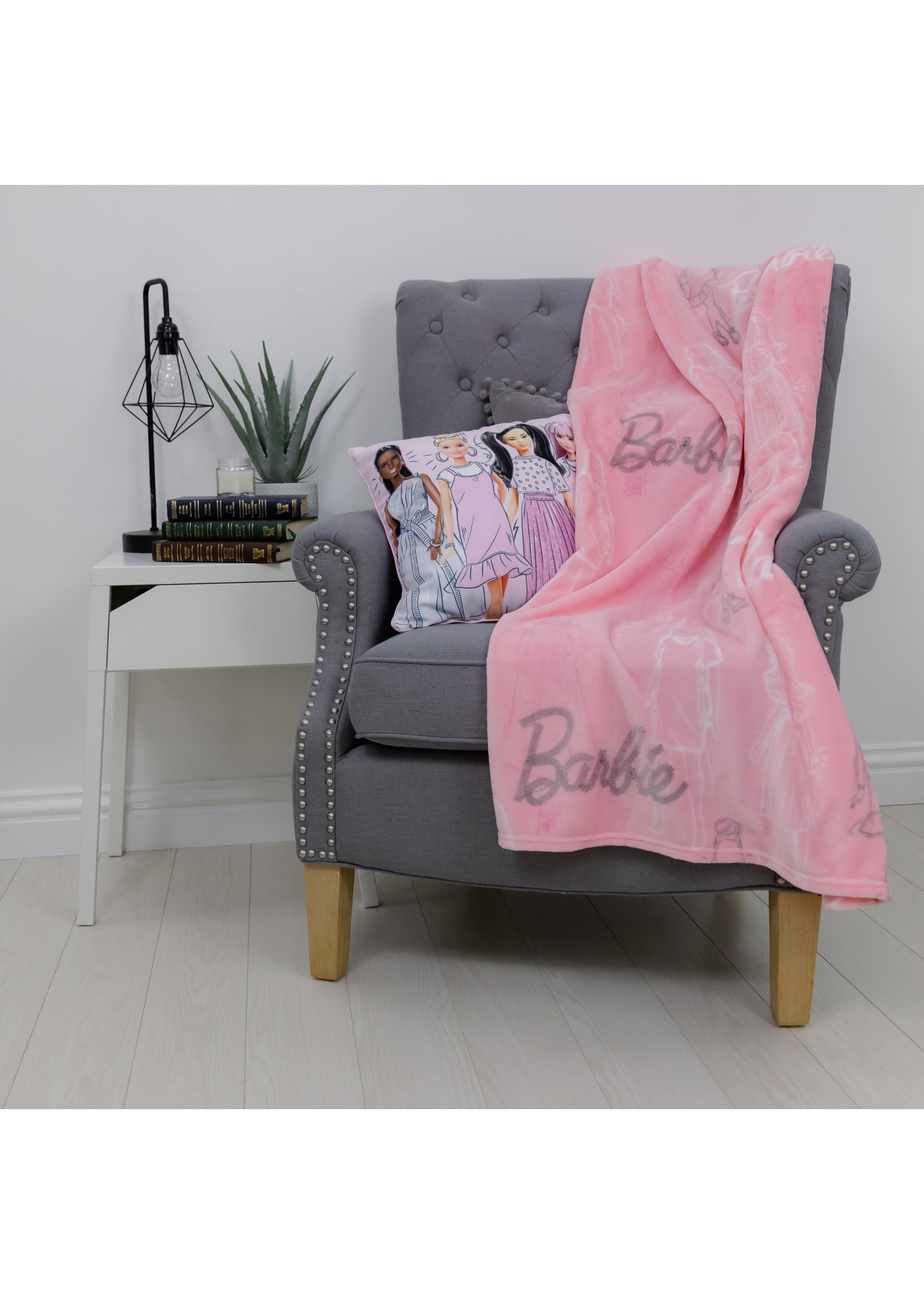 Barbie Figures Throw