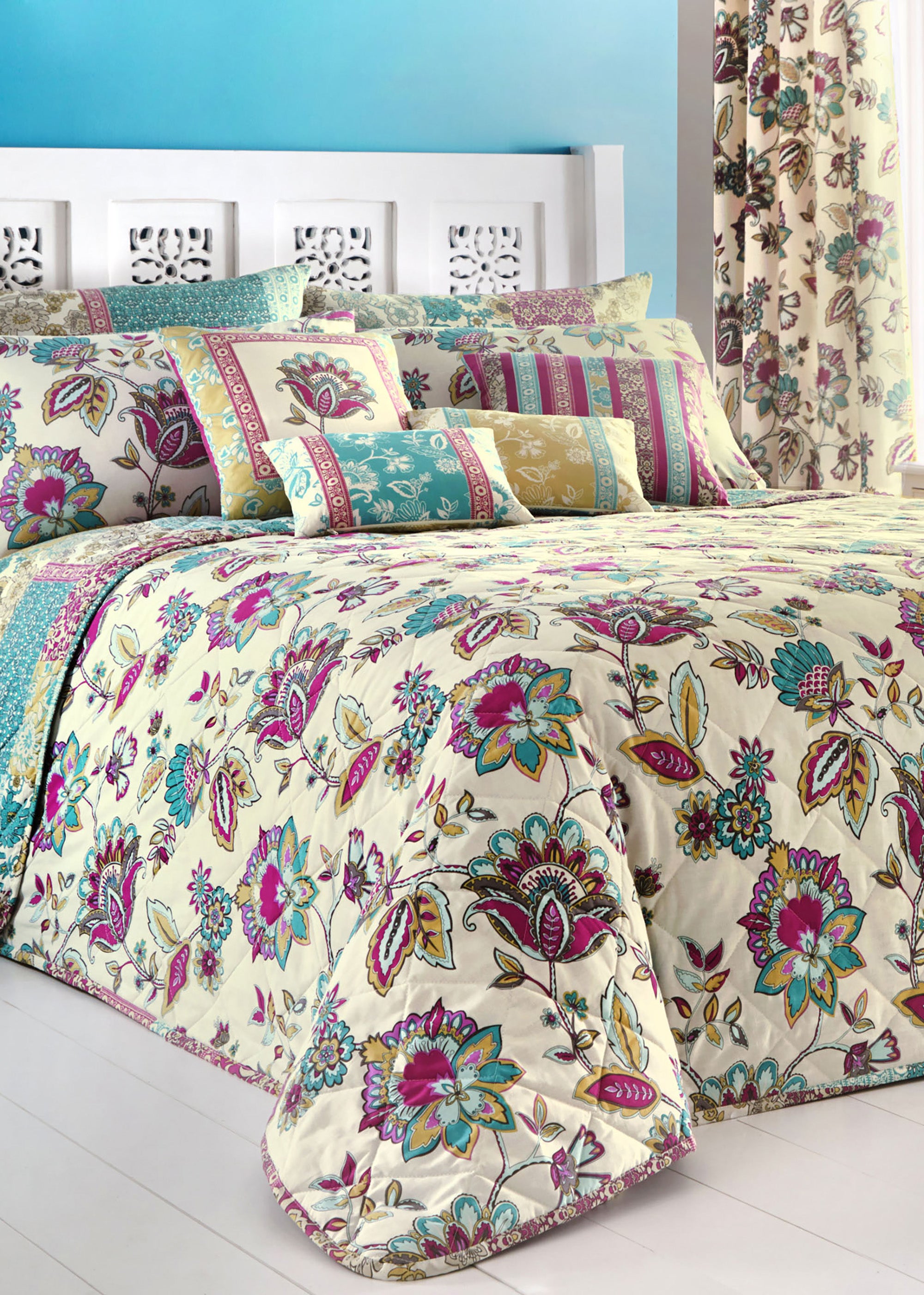 Wylder Nature Hidcote Manor Bettwäsche-Set Petrol – Doppelbett, Blumiges Botanik-Design