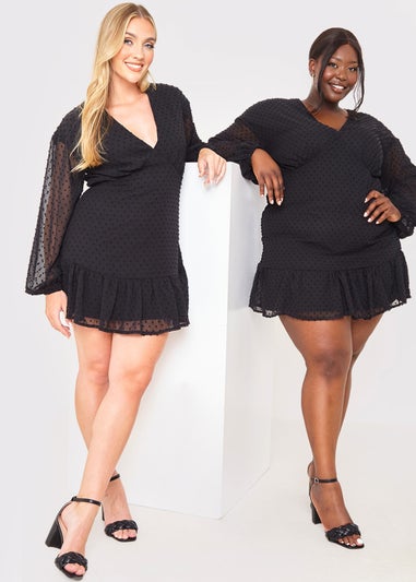 In the Style Jac Jossa Black Frill Hem Mini Dress