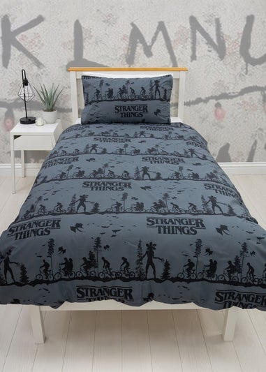 Stranger Things Town Panel Duvet Set