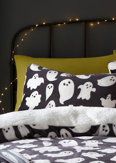 Bedlam Halloween Spooky Ghosts Duvet Cover Set