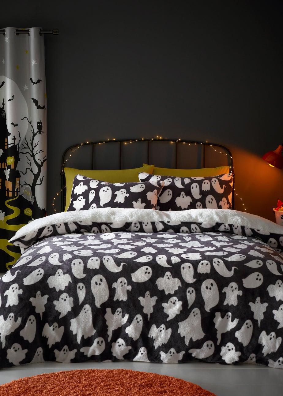 Bedlam Halloween Spooky Ghosts Duvet Cover Set