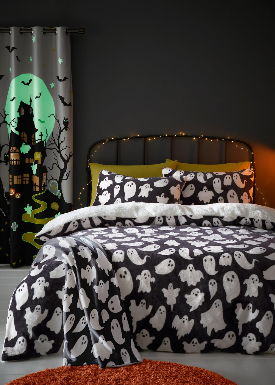 Bedlam Halloween Spooky Ghosts Duvet Cover Set