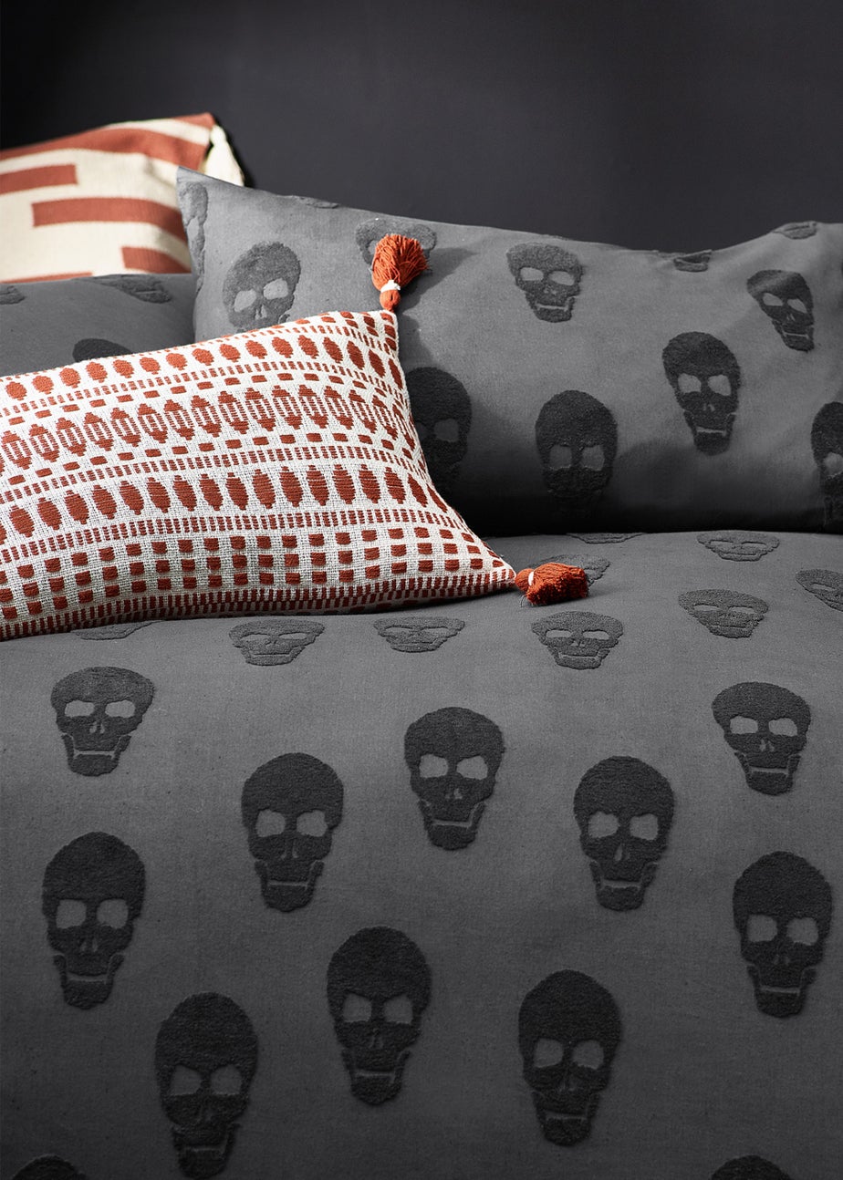furn. Skulls Tufted 100% Cotton Duvet Cover Set