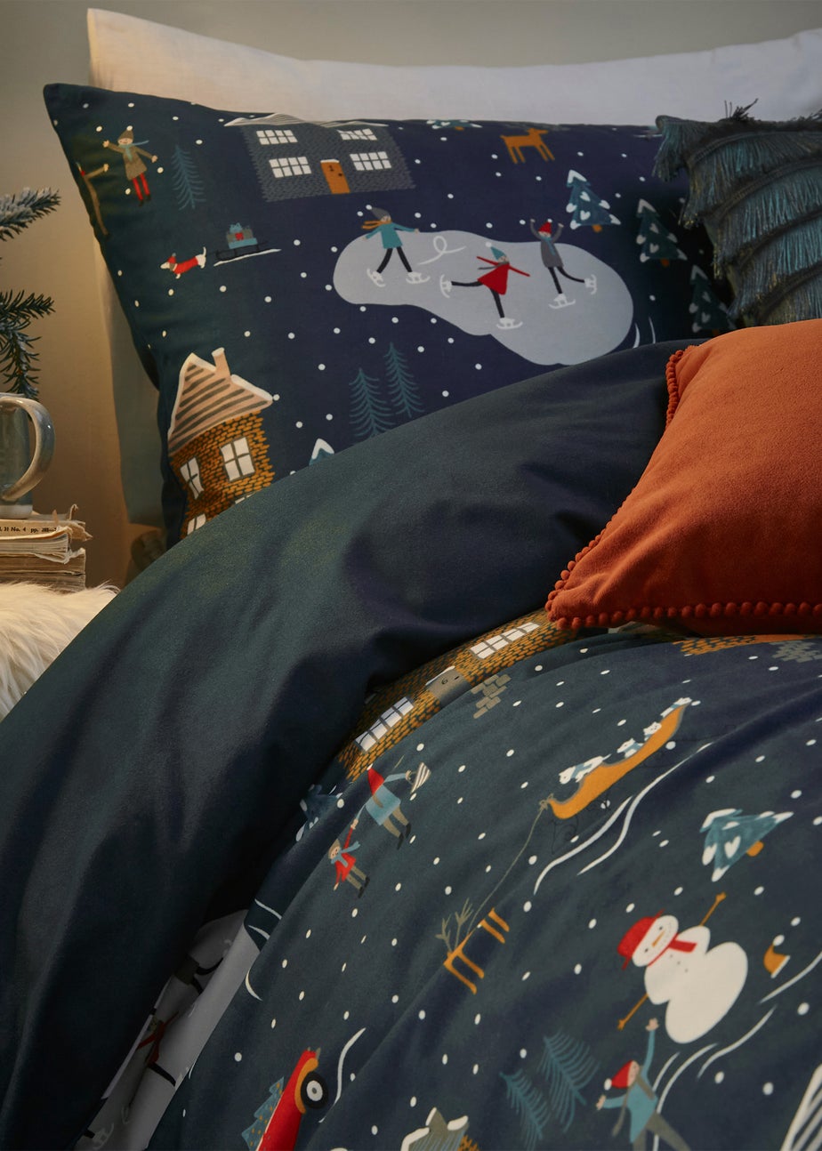 furn. Winter Pines Pyjama Fleece Christmas Duvet Cover Set
