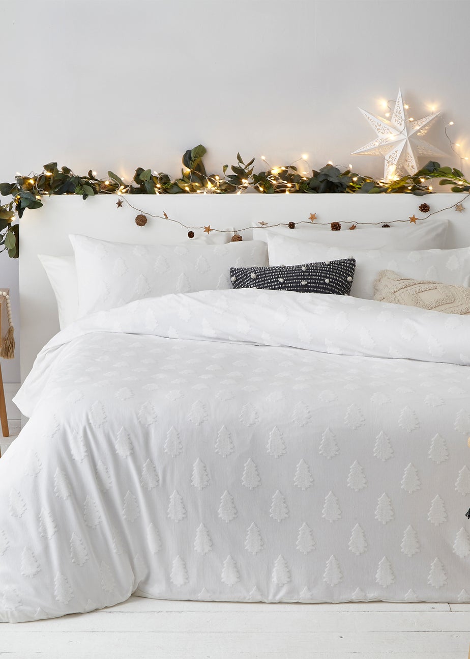 furn. Tufted Tree 100% Cotton Duvet Cover Set Snow