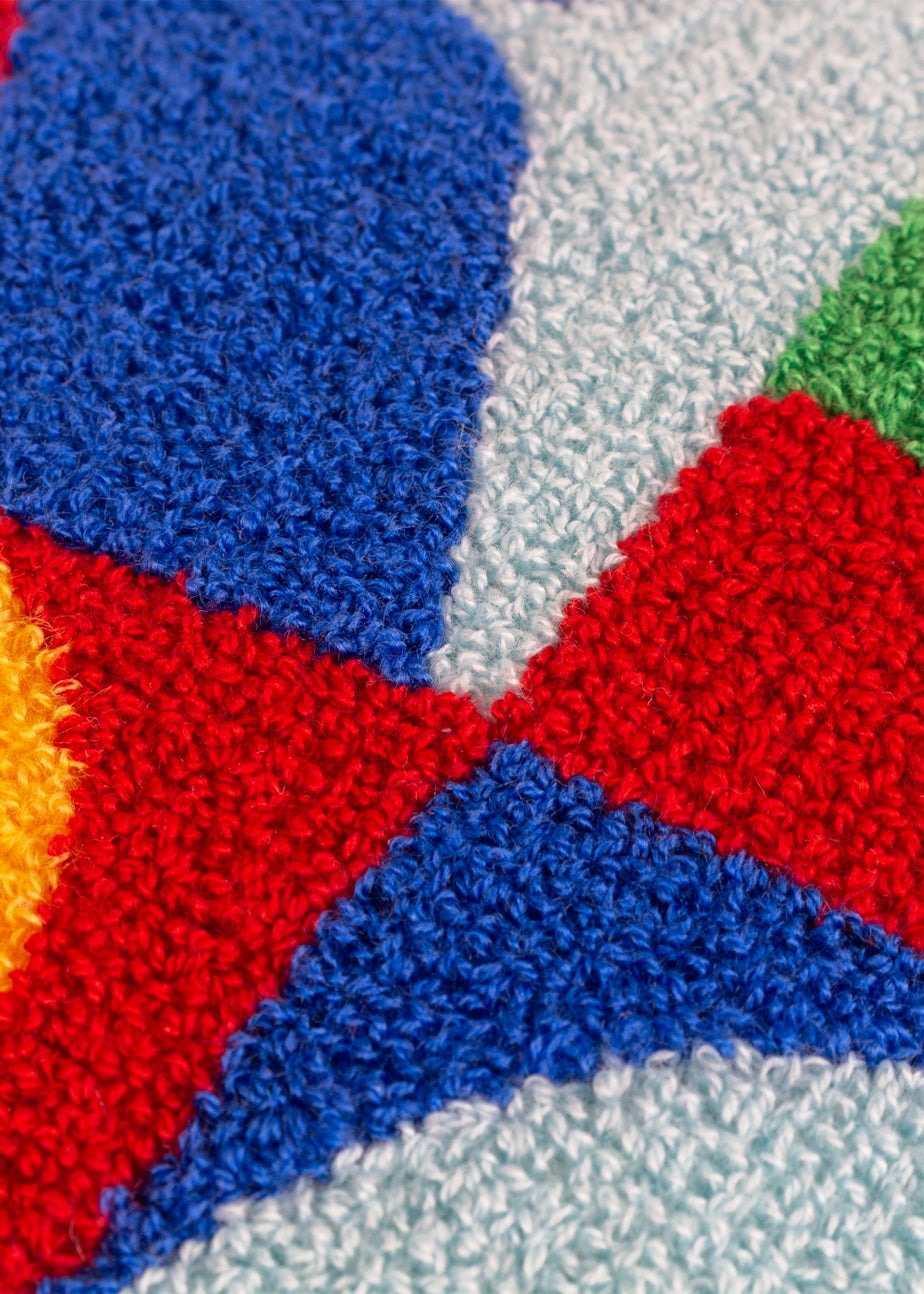 Heya Home Festive-Val Crimbo Filled Cushion (43cm x 43cm x 8cm)