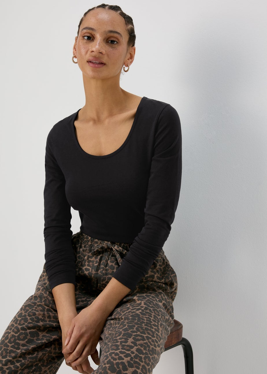 Black Long Sleeve T-Shirt