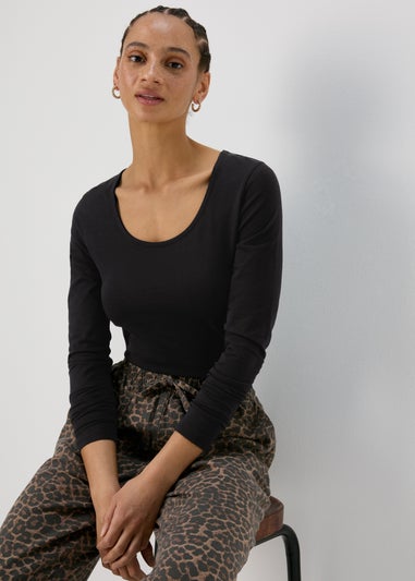 Black Long Sleeve T-Shirt