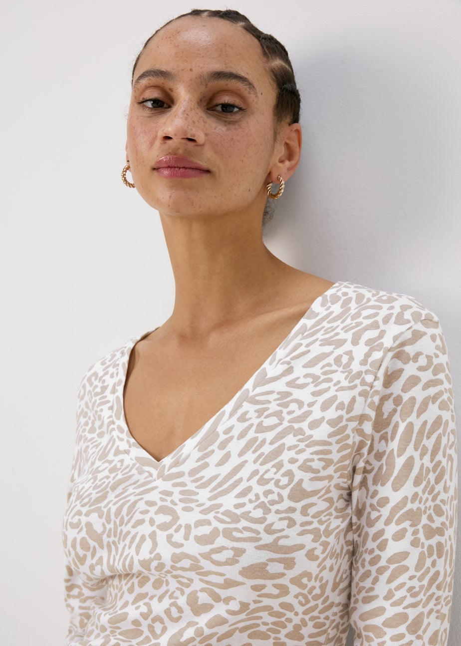 White Leopard V Neck Long Sleeve T Shirt