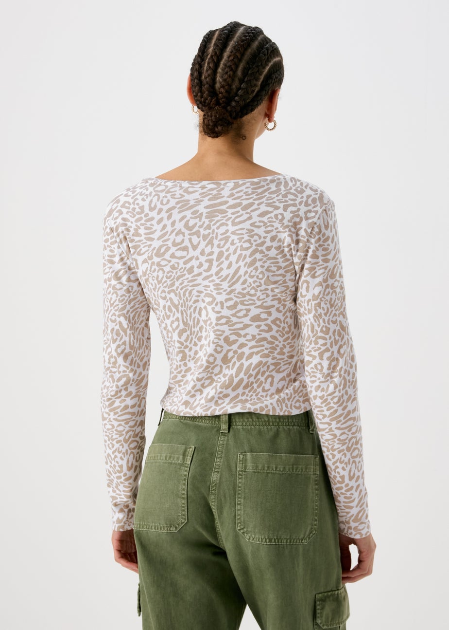 White Leopard V Neck Long Sleeve T Shirt