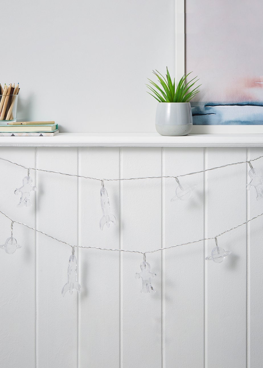 Glow LED Space String Lights (10cm x 165 cm x 10cm)