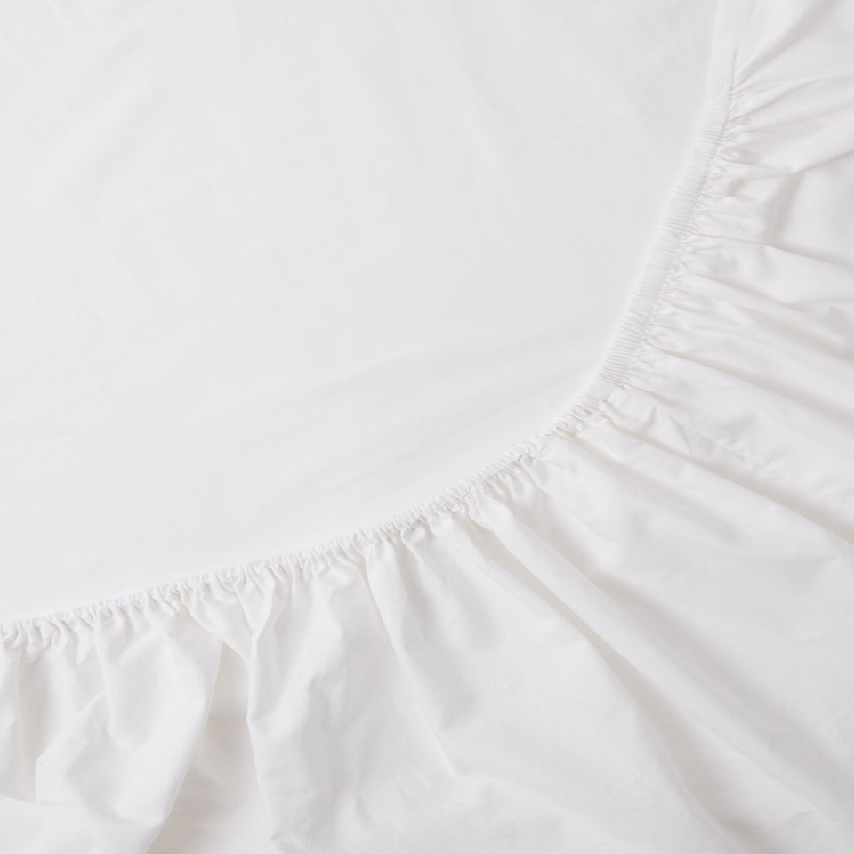 White Extra Deep Bed Sheet (180 Thread Count)