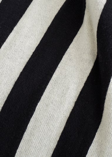 Style Sisters Knitted Stripe Cotton Throw (150x180cm)