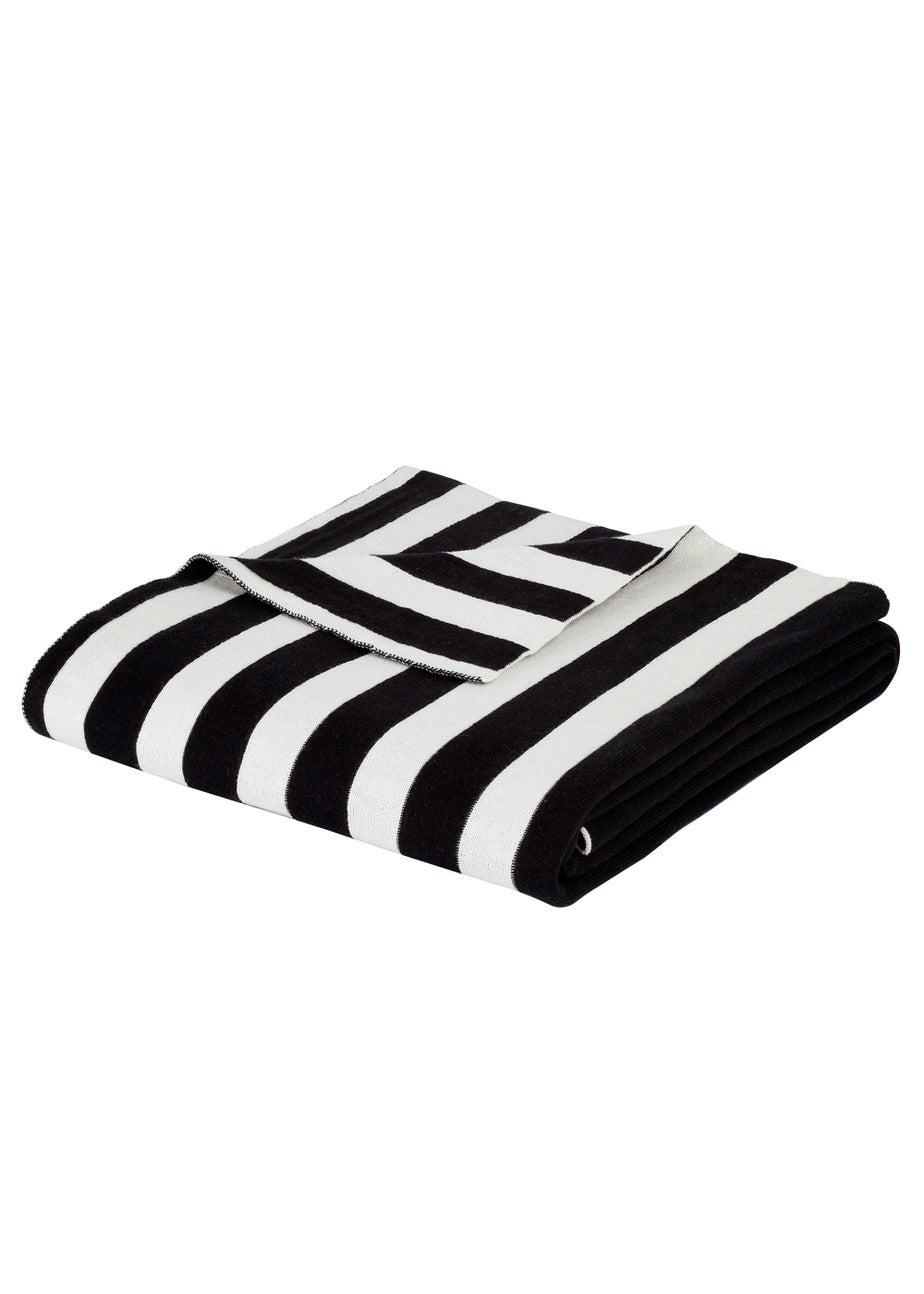 Style Sisters Knitted Stripe Cotton Throw (150x180cm)