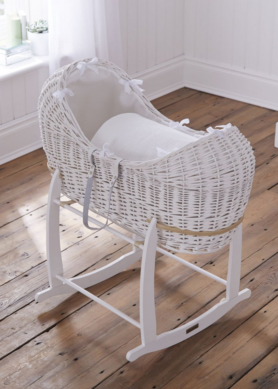Clair de Lune White Waffle White Wicker Noah Pod ® with Deluxe Rocking Stand