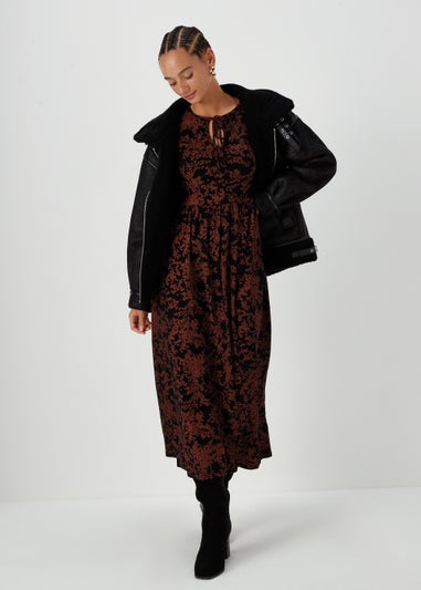 Papaya Petite Black Boho Print Midi Dress