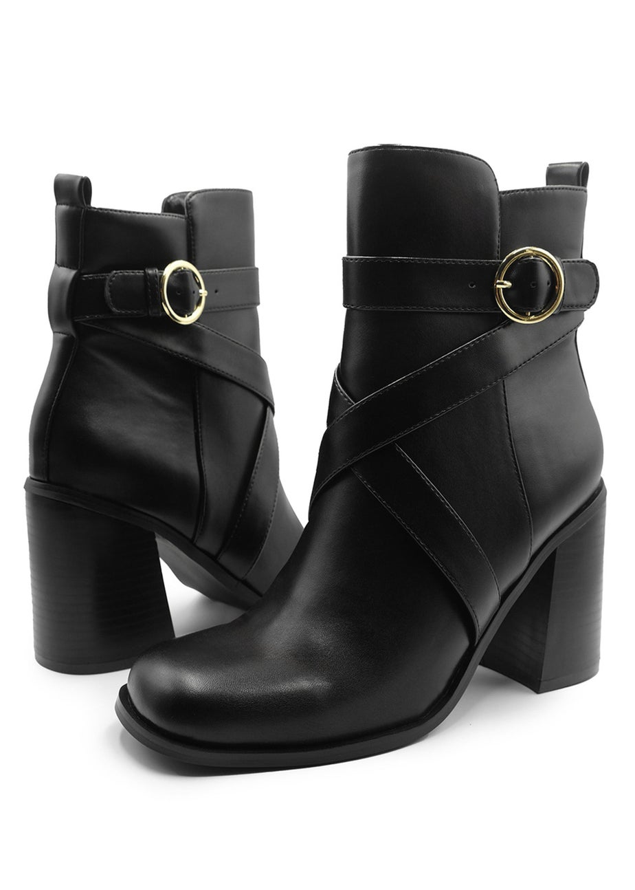 Where's That From Black Pu Aislinn Block Heel Ankle Boot
