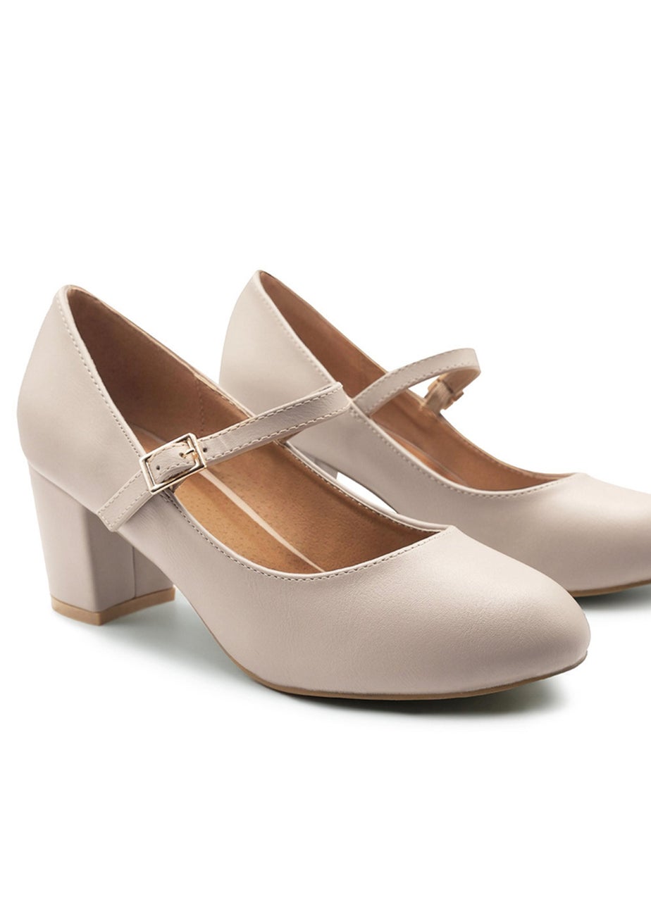 Where's That From Araceli Block Heel Mary Jane Pumps In Nude