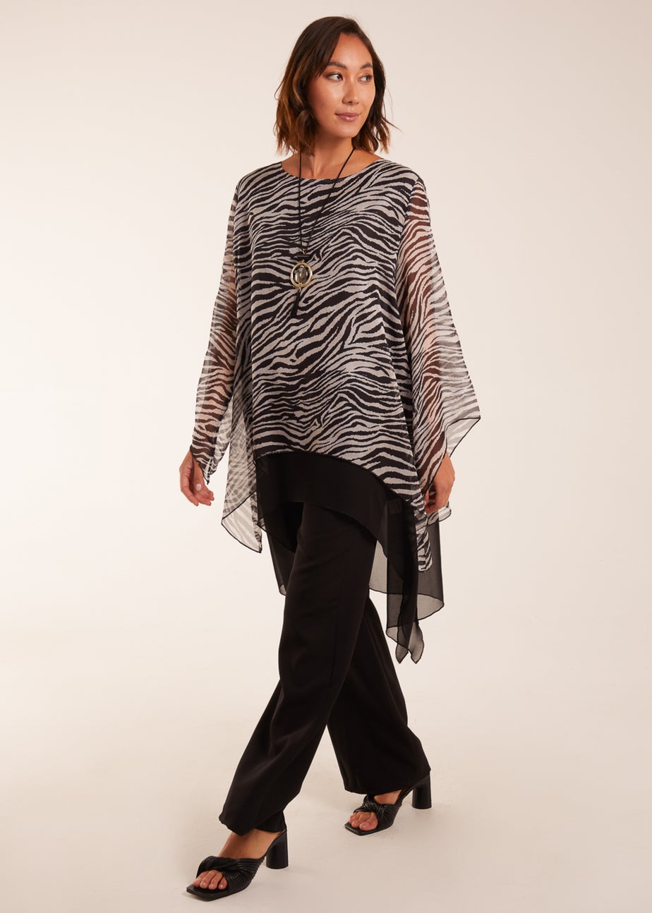 Blue Vanilla Black Pattern 2 In 1 Woven Top