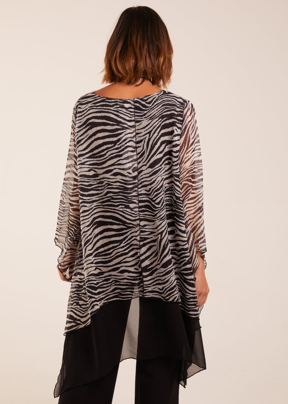 Blue Vanilla Black Pattern 2 In 1 Woven Top