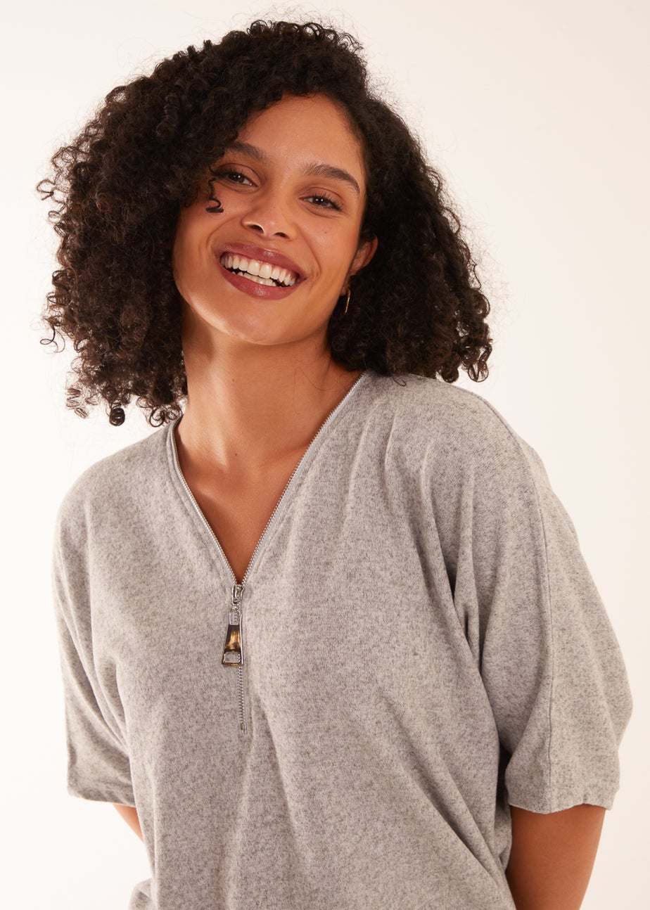 Blue Vanilla Grey Zip Front Top