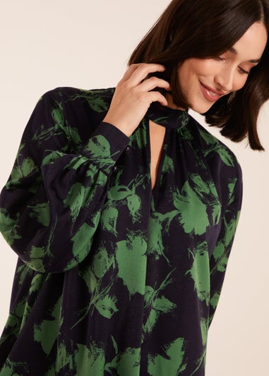 Blue Vanilla Midnight Blue Abstract High Neck Keyhole Shift Dress