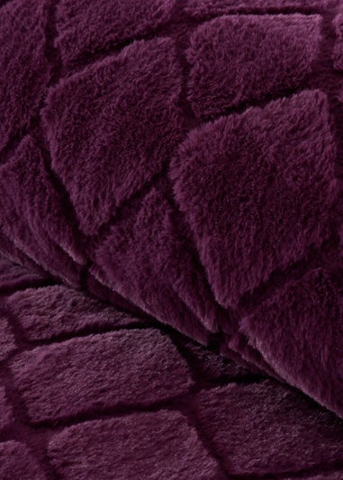 Catherine Lansfield Cosy Diamond Faux Fur Duvet Cover Set