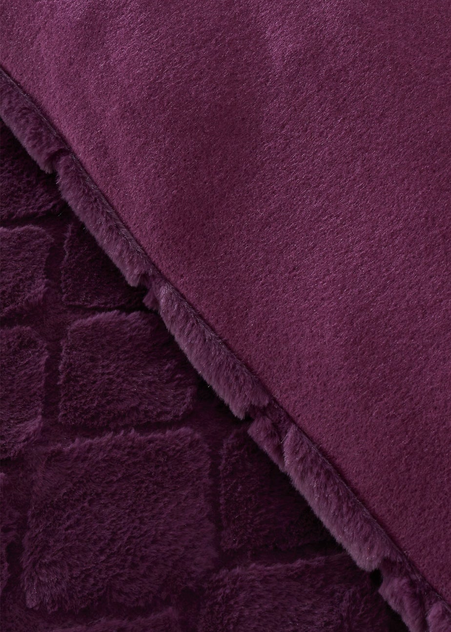 Catherine Lansfield Cosy Diamond Faux Fur Duvet Cover Set