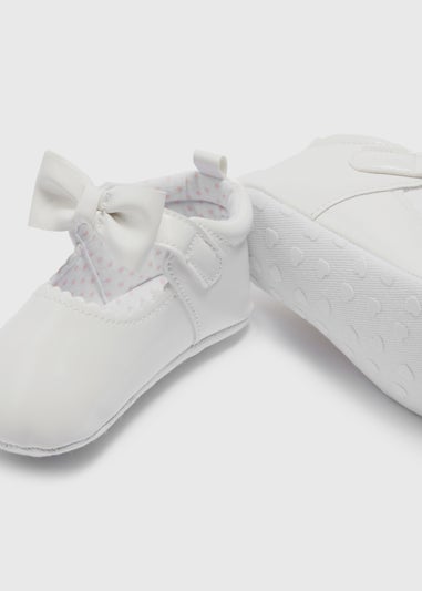 Baby White Bow Ballet Flats (Newborn-18mths)