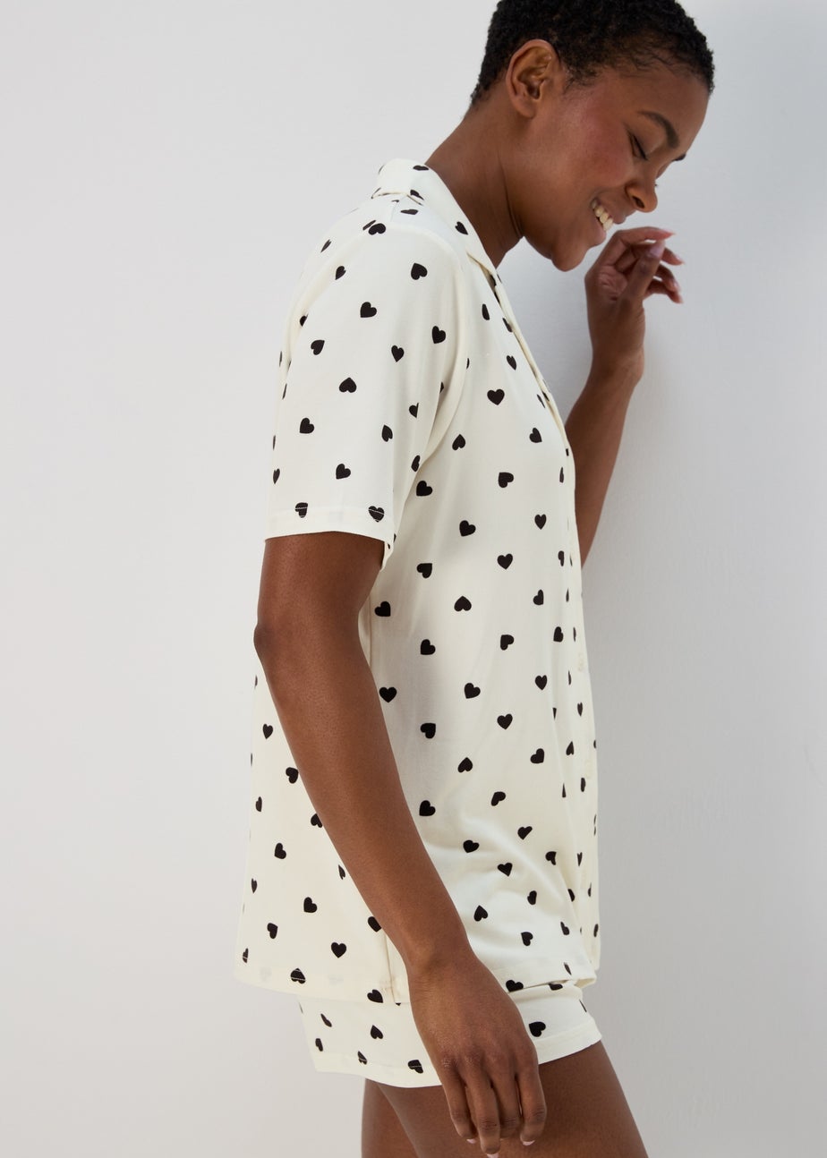 Cream Heart Shorts & Nightie Pyjama Set
