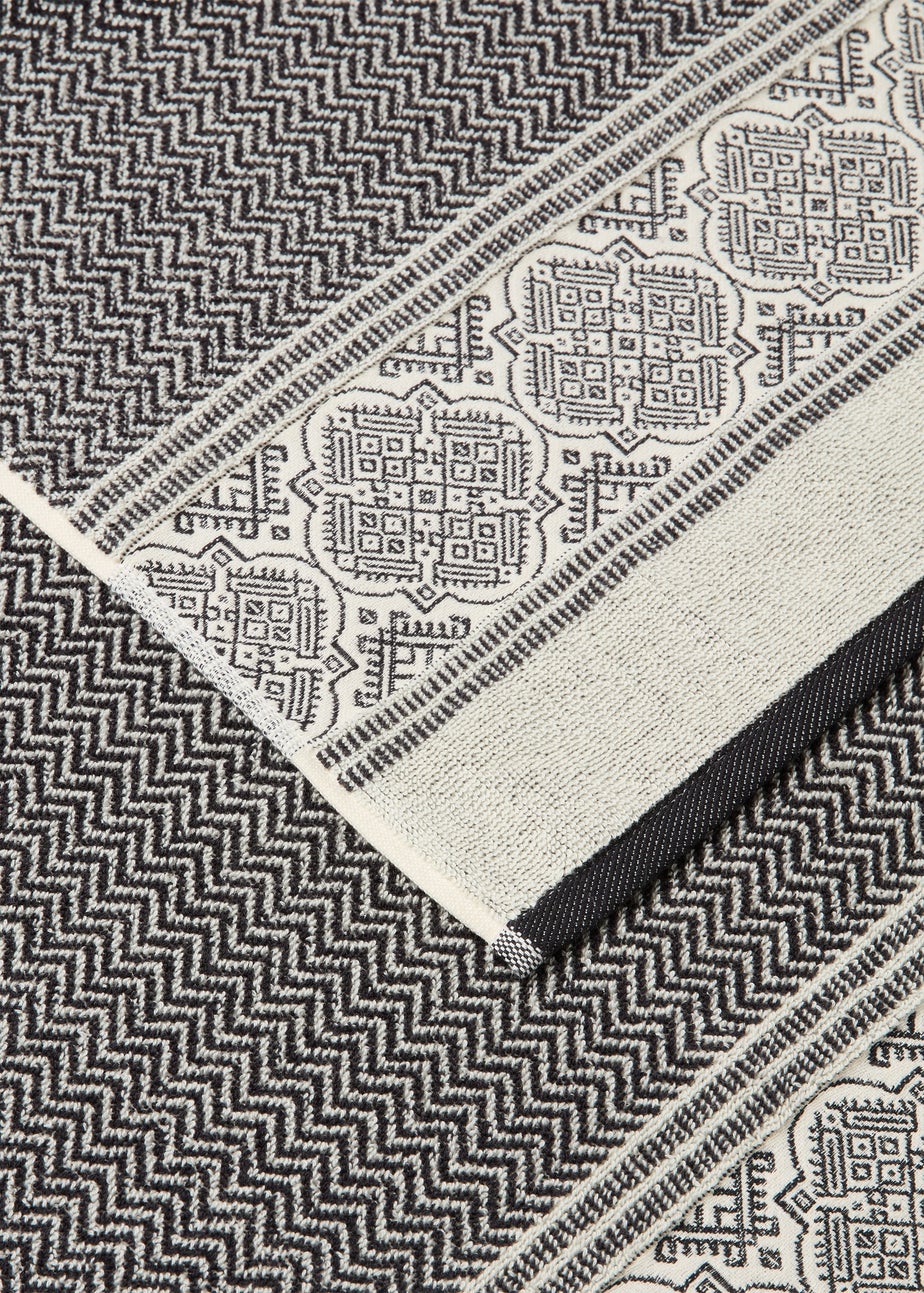 Natural 100% Cotton Casa Kilim Border Towel