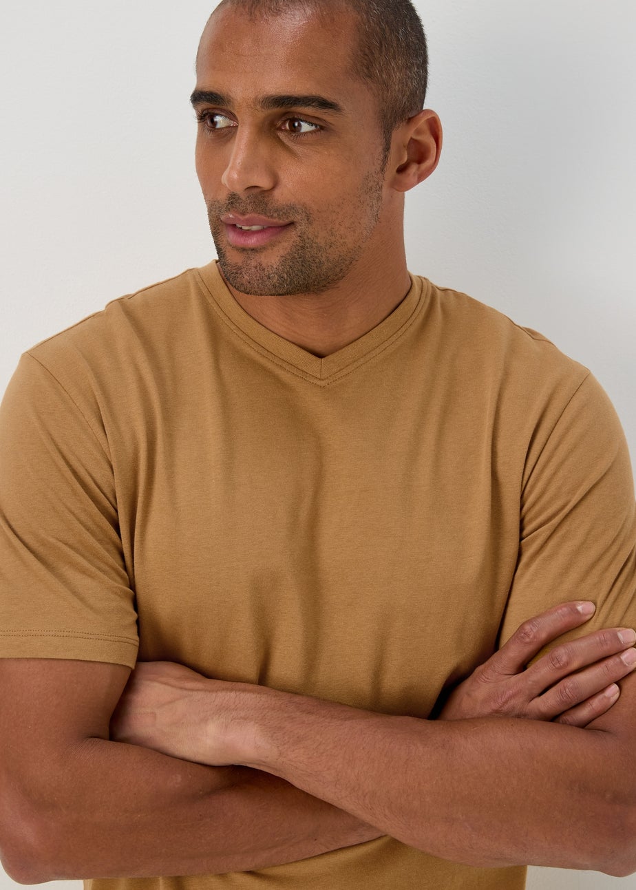 Bronze Essential V-Neck T-Shirt