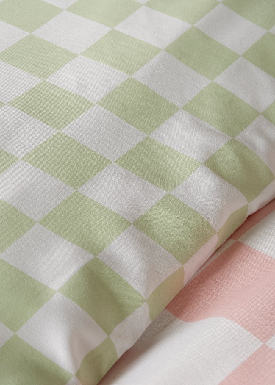 Pink Checkerboard Duvet Set