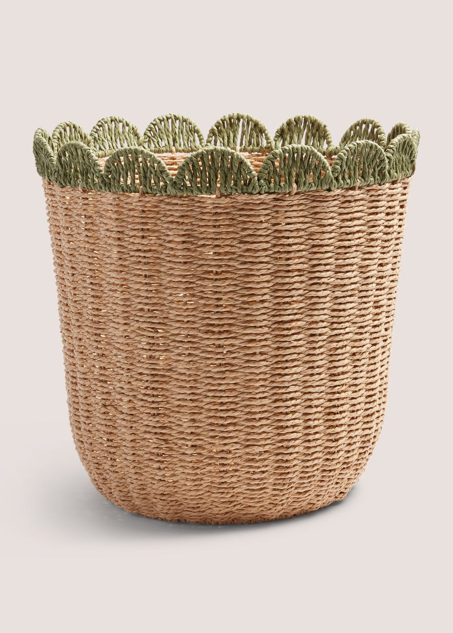 Scallop Edge Basket