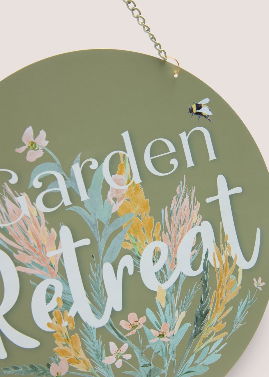 Outdoor Retreat Sign ( 20x20x1cm )