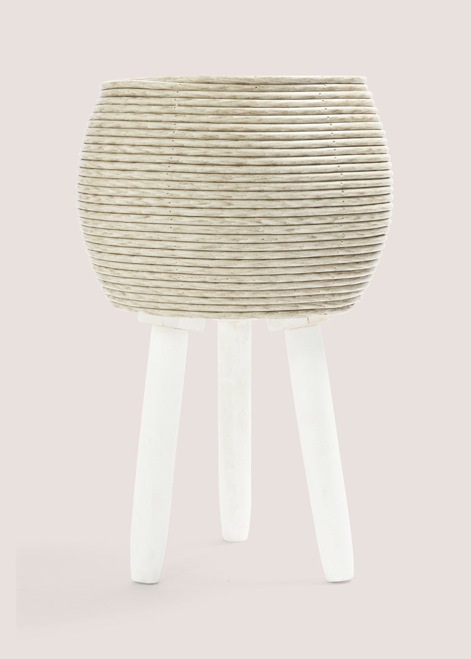 Outdoor Small Cream Plastic Woven Planter (26cm x 40cm)