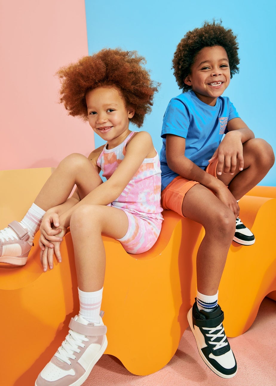 Girls Pink Tie Dye Shorts (7-13yrs)