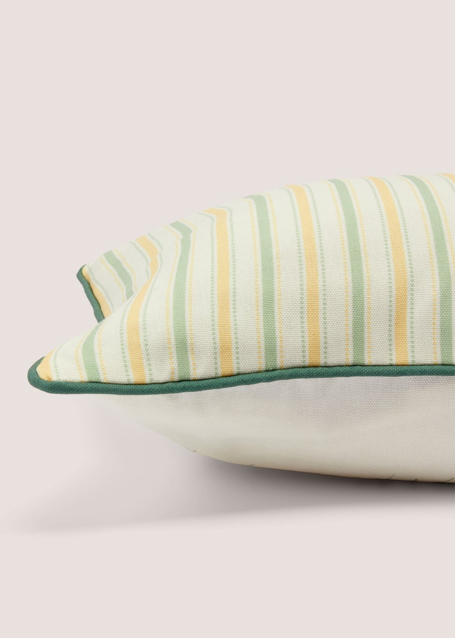 Green Chick Cushion (30x50cm)