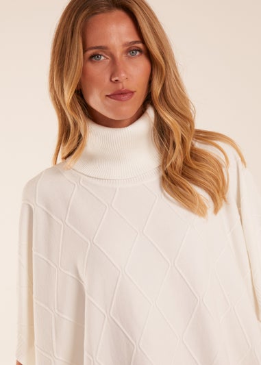 Blue Vanilla Cream Check High Neck Poncho