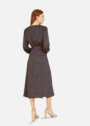 Mela Satin Dash Print Midi Dress In Navy