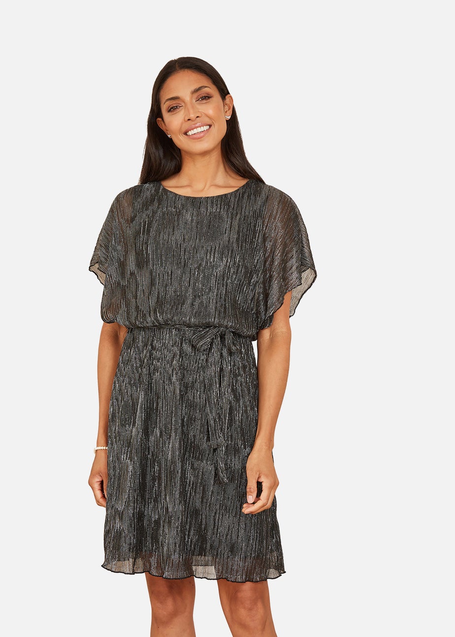 Mela Sparkle Kimono Sleeve Skater Dress In Black