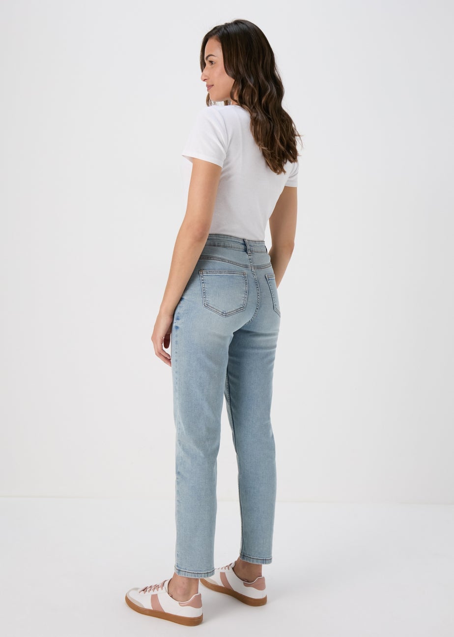 Light Wash Straight Fit Jeans