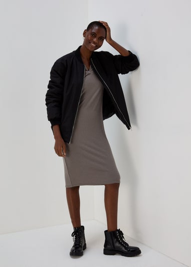 Grey Knitted Collared Midi Dress