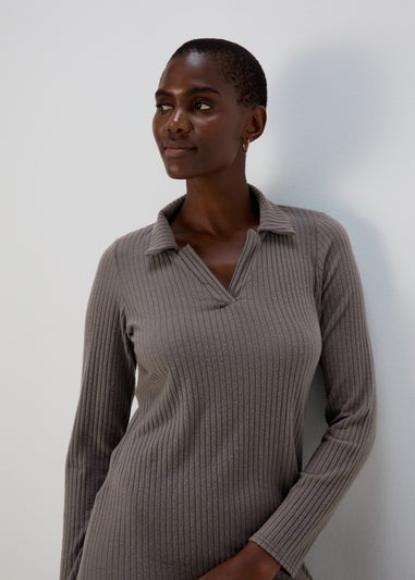 Grey Knitted Collared Midi Dress