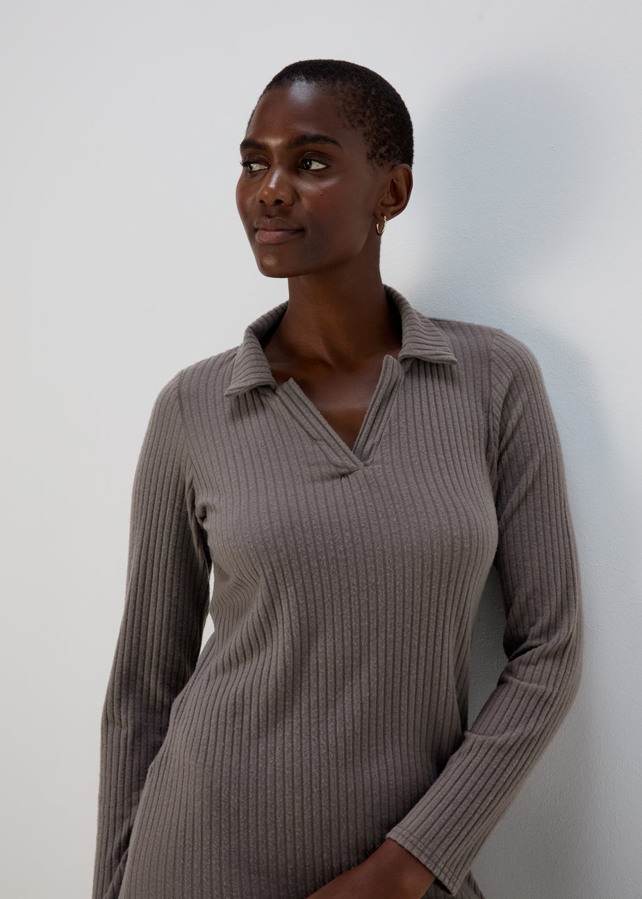 Grey Knitted Collared Midi Dress