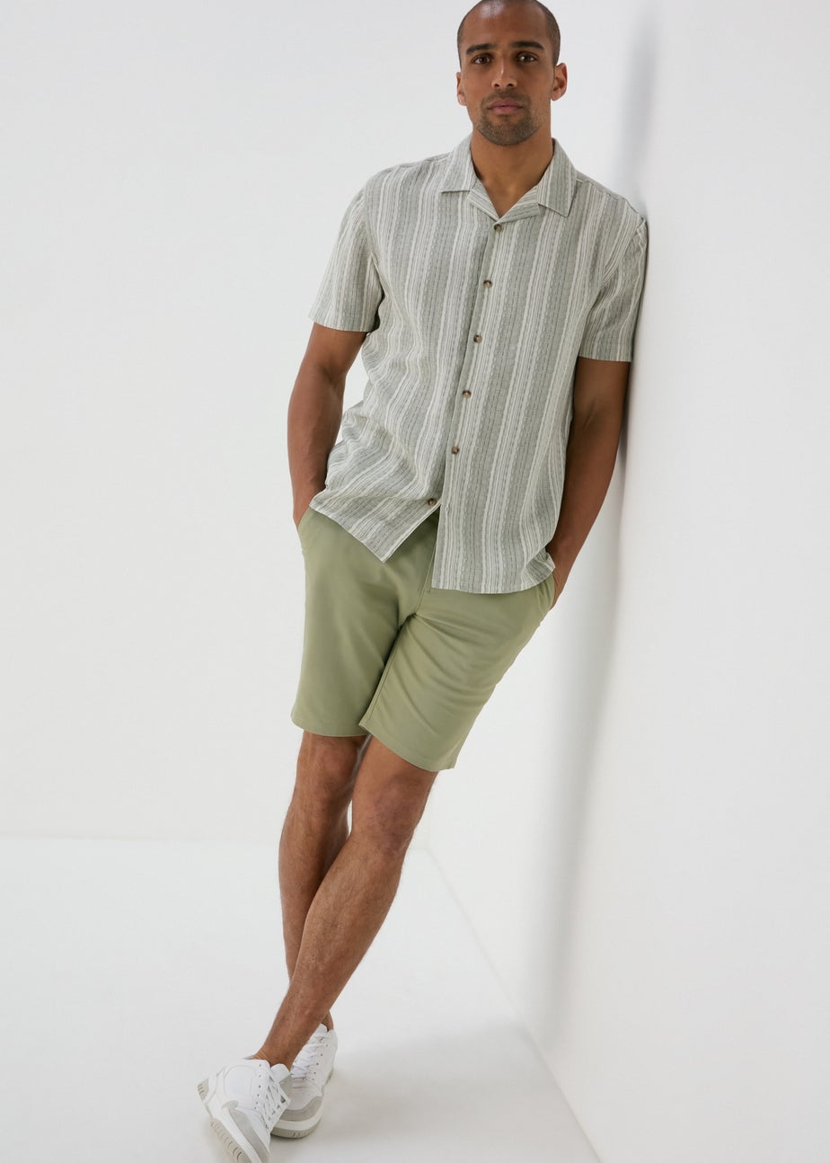 Green Slim Fit Chino Shorts