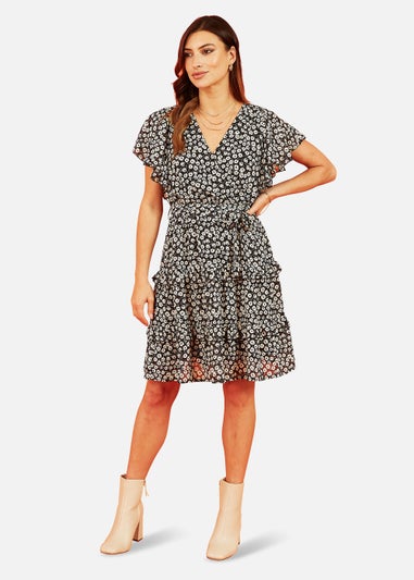 Mela Floral Wrap Skater Dress In Black