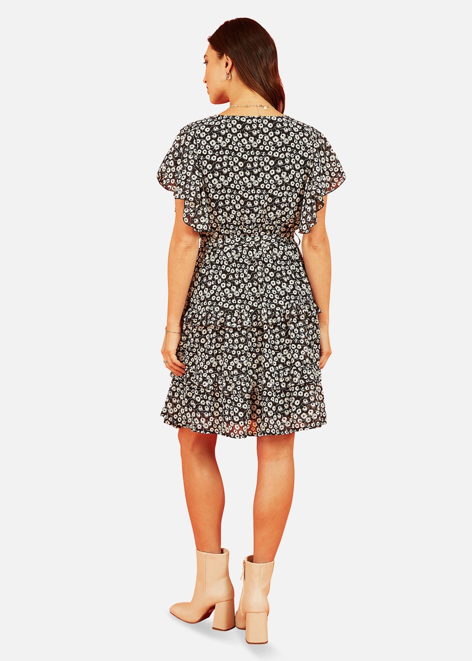 Mela Floral Wrap Skater Dress In Black