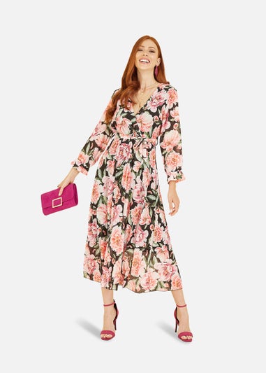 Yumi Black Rose Print Pleated Midi Dress